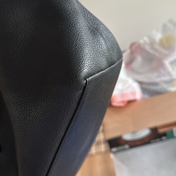 Black coach Tote - Picture 5 of 6